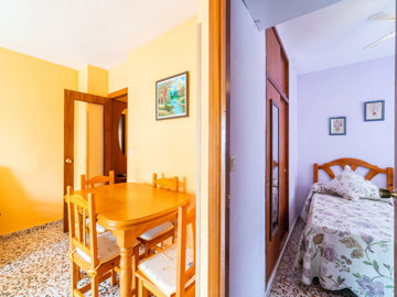 49030roomytwobedroomcoastalapartment050625090