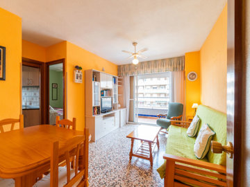 49030roomytwobedroomcoastalapartment050625090