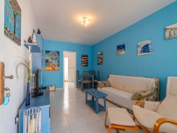49034twobedroomgroundfloorapartmentwithlargeg