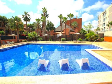 49033superiorpenthouseapartmentwithgolfcourse