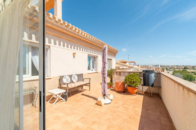 49037incrediblyspacious3bedroomapartmentcentr