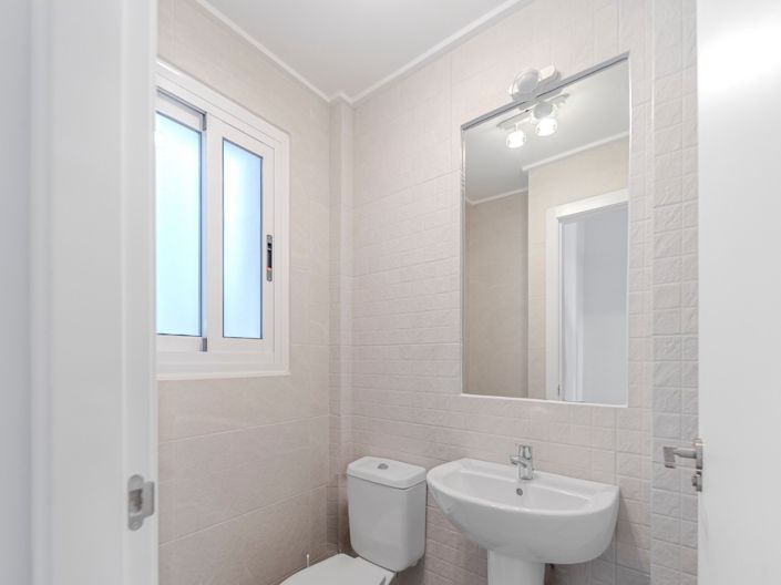 Image No.21-3 Bed Townhouse for sale