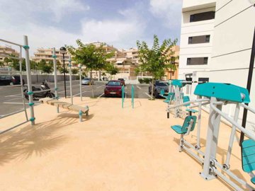 49045contemporarytwobedroomgardenapartmentval