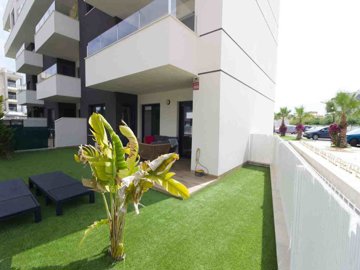 49045contemporarytwobedroomgardenapartmentval