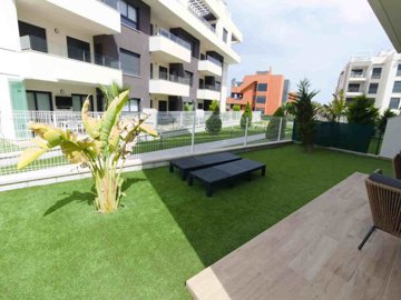 49045contemporarytwobedroomgardenapartmentval