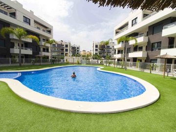 49045contemporarytwobedroomgardenapartmentval