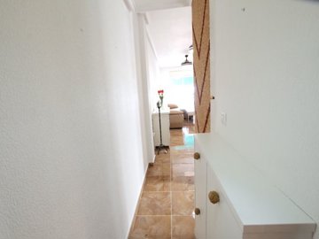 49043spacious2bedtopfloorapartmentbenijofarhi
