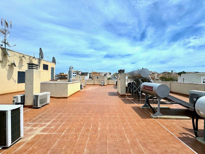 Image No.27-2 Bed Apartment for sale