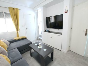 49049stylish3bed2bathsemidetachedfamilyhome16