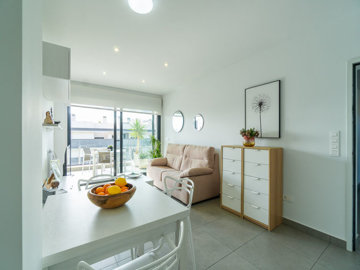 49053modern2bed2bathapartmentinresidentialval