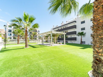 49053modern2bed2bathapartmentinresidentialval