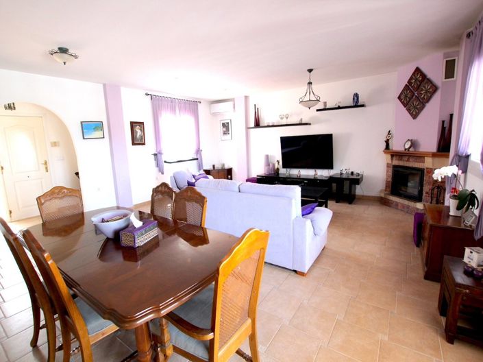 Image No.14-3 Bed Villa for sale