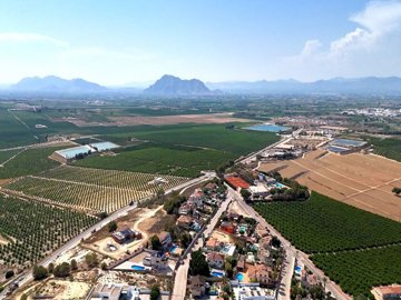 49057fabulousdetachedvillainlomasdejulianastu