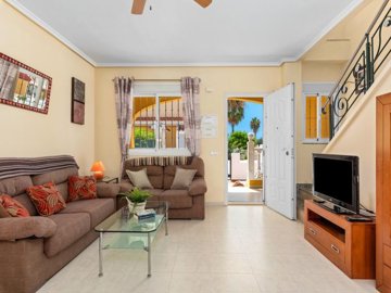 49060wellpresentedthreebedroomlolatownhousein