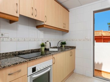 49060wellpresentedthreebedroomlolatownhousein