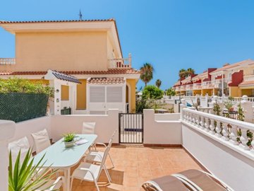 49060wellpresentedthreebedroomlolatownhousein