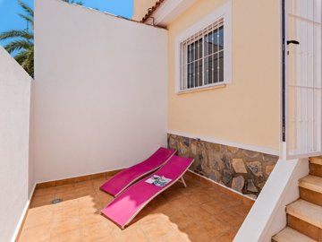 49060wellpresentedthreebedroomlolatownhousein