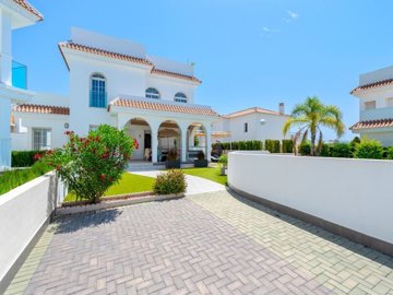 49059amazing3bed3bathvillainpueblobravo250625