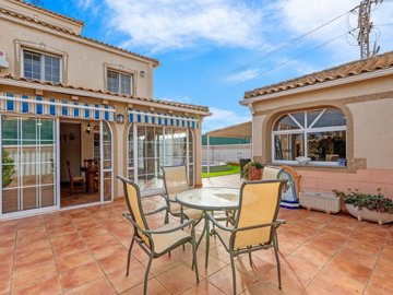 49069fabulous4bedroomvillawithmanyextraselcha