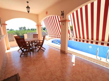 49065charming3bedroomdetachedbungalowcornerpl
