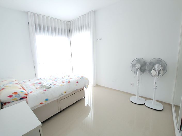 Image No.28-4 Bed Villa for sale