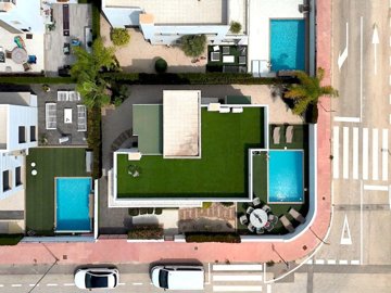 49073luxury4bedroomsouthfacingvillacornerplot