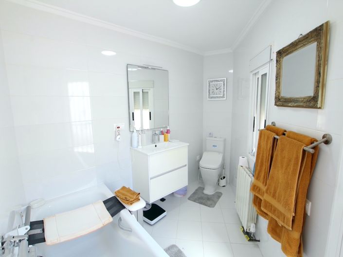 Image No.22-3 Bed Villa for sale