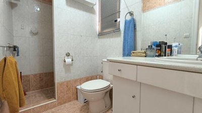 49090charmingdetachedvillaonaspacious800m2plo
