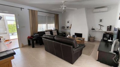 49090charmingdetachedvillaonaspacious800m2plo