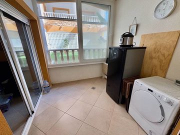 49089beautiful2bedapartmentfurnishedandmovein