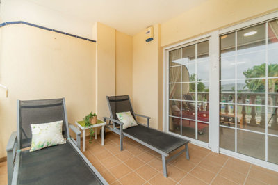 490871stfloorvillageapartmentwithopenviews160