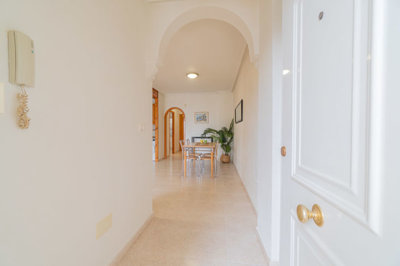 490871stfloorvillageapartmentwithopenviews160