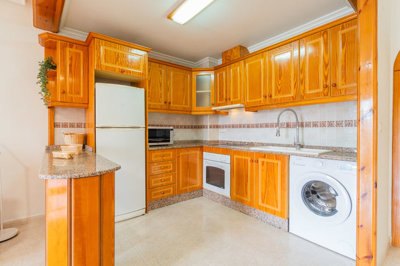 490871stfloorvillageapartmentwithopenviews160
