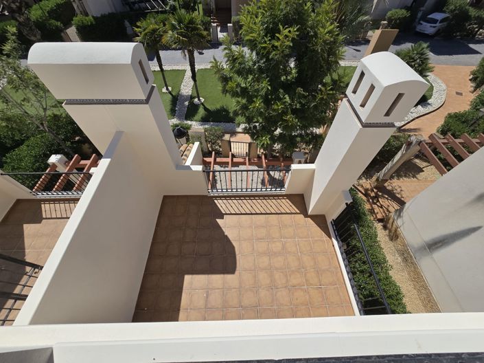 Image No.19-3 Bed Villa for sale