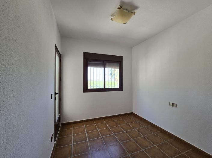 Image No.7-3 Bed Villa for sale