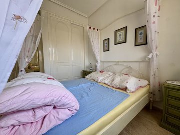 49085bungalowstylesemidetachedvillainconjunto
