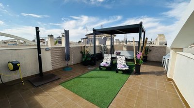 49097penthouseapartmentwithprivatesolarium290