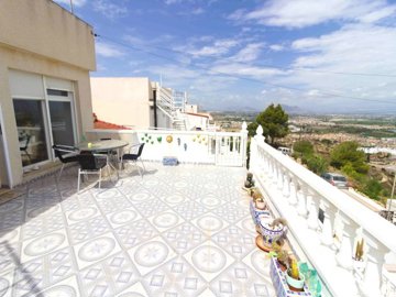 49096twobedroombungalowwithonebedapartmentinc