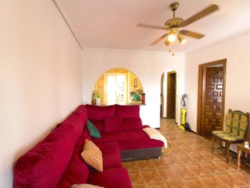 49096twobedroombungalowwithonebedapartmentinc
