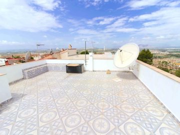 49096twobedroombungalowwithonebedapartmentinc