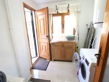 49095stunning3bedroomcoastalsemidetachedvilla