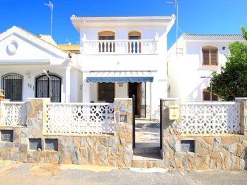 49095stunning3bedroomcoastalsemidetachedvilla