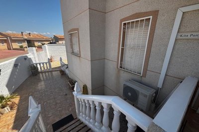 49100charming2bed1bathgroundfloorinciudadques