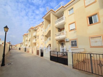 49112wonderful2bedgroundfloorapartmentwithgre