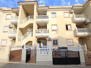 49112wonderful2bedgroundfloorapartmentwithgre