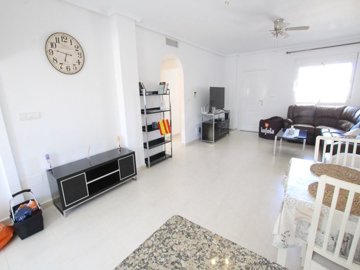 49125amazingtopfloorapartmentprivatesolariump