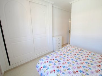 49125amazingtopfloorapartmentprivatesolariump