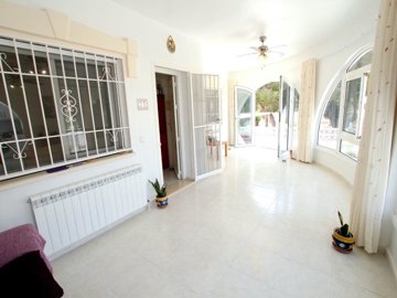 49123fabulous2bedroomdetachedvillawithpoolvie