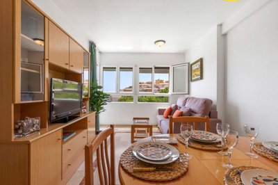 49135amazing2bedroomcoastalapartmentwithseavi