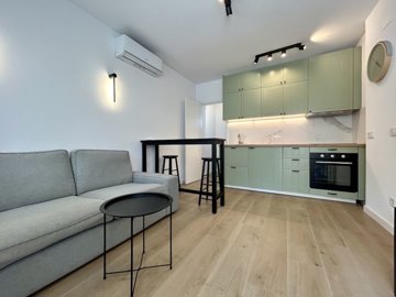 49134modernisedonebedroomgardenapartment09092